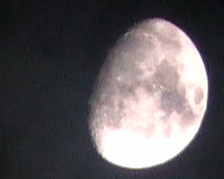 Close up of the moon